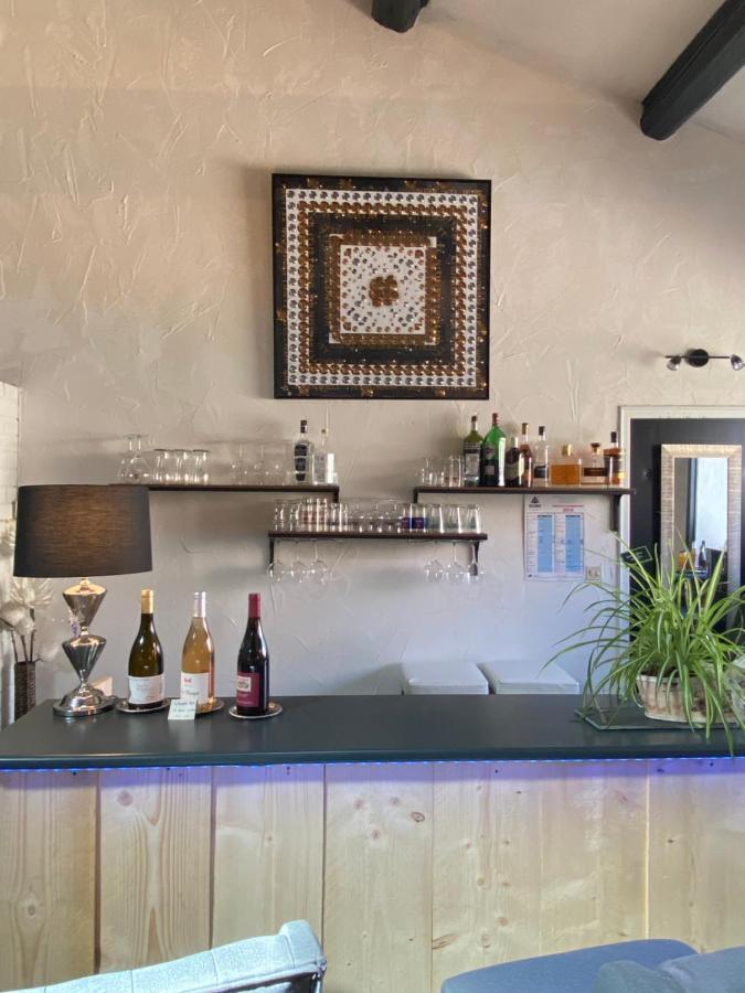 Hotel L'Escale Des Alpilles Rognonas Zewnętrze zdjęcie