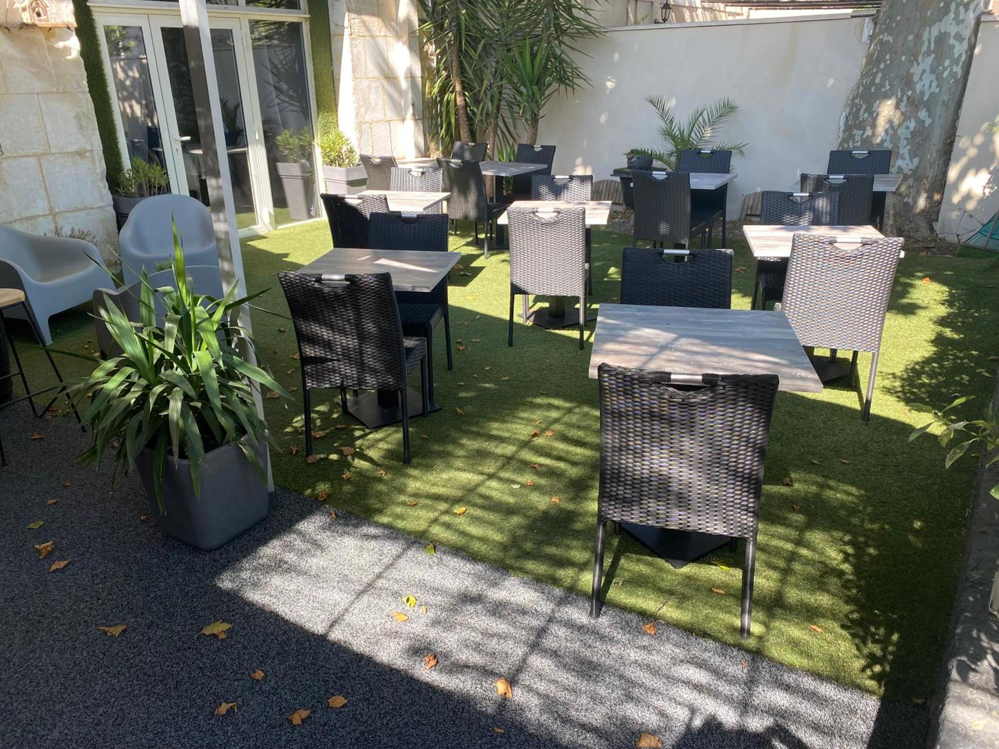 Hotel L'Escale Des Alpilles Rognonas Zewnętrze zdjęcie
