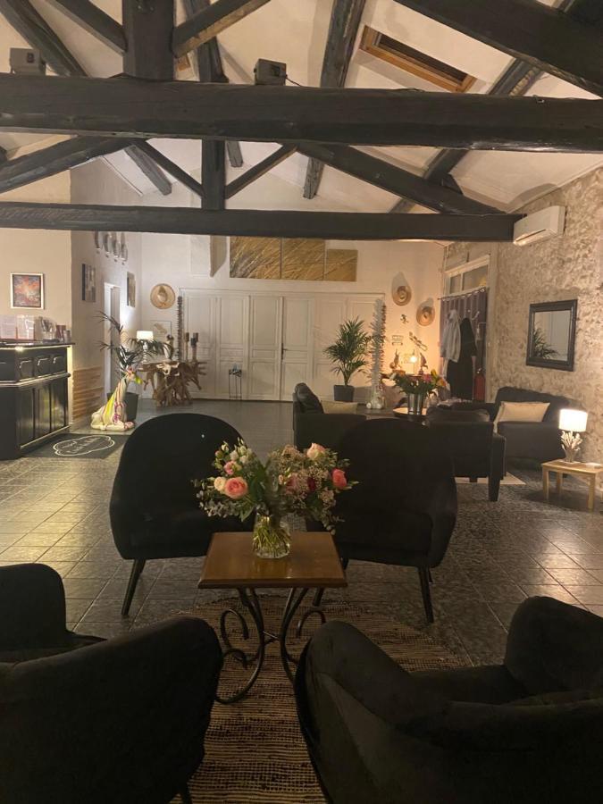 Hotel L'Escale Des Alpilles Rognonas Zewnętrze zdjęcie